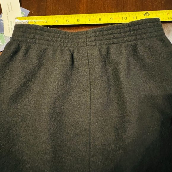 Geiger Pure New Wool Black Skirt Womens Size 36 Austria NWT - Picture 5 of 9